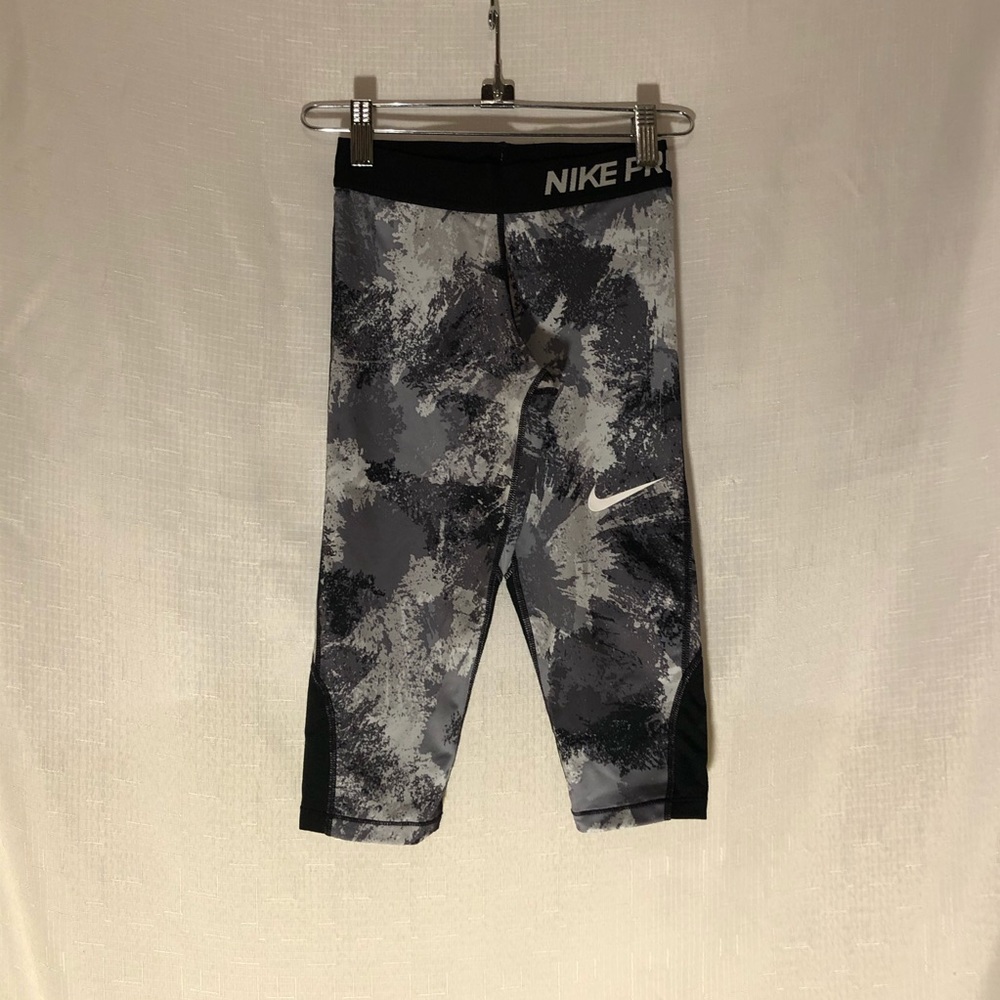 Nike Pro Cropped Girls Leggings